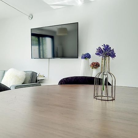 Moyi Apartment Basse-Goulaine ภายนอก รูปภาพ