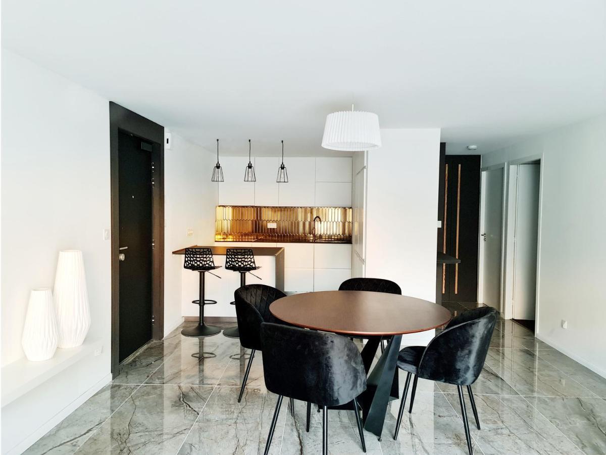 Moyi Apartment Basse-Goulaine ภายนอก รูปภาพ