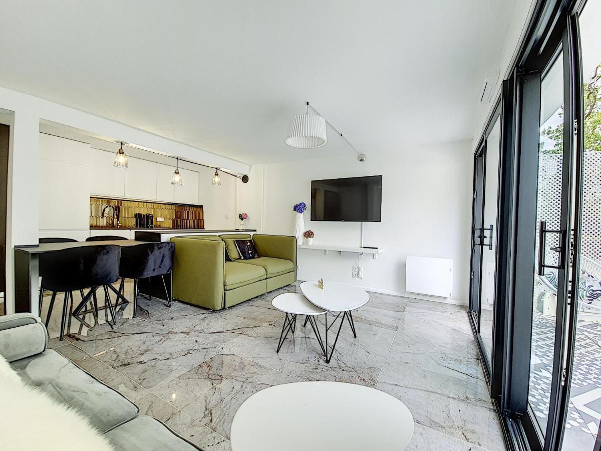 Moyi Apartment Basse-Goulaine ภายนอก รูปภาพ
