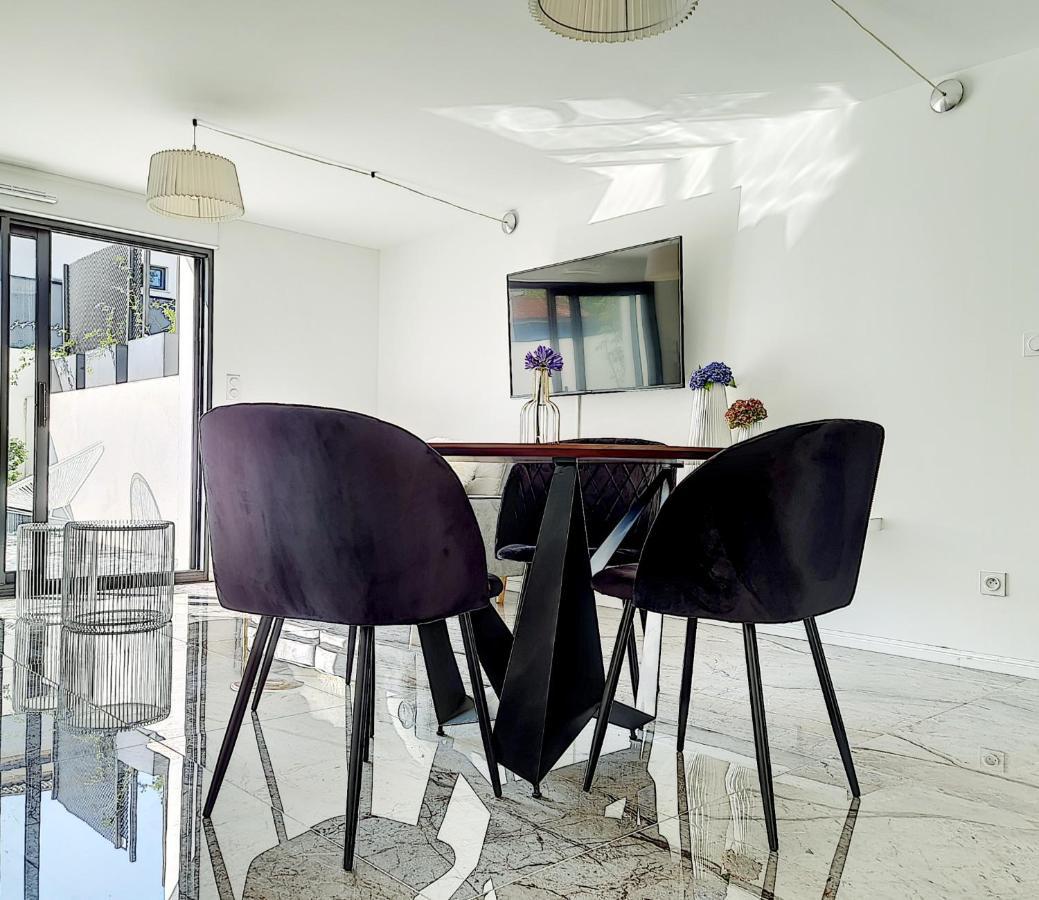 Moyi Apartment Basse-Goulaine ภายนอก รูปภาพ